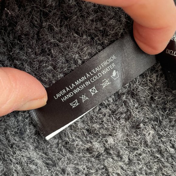 Rudsak Long Gray Knit Scarf 30% Wool - Picture 7 of 8